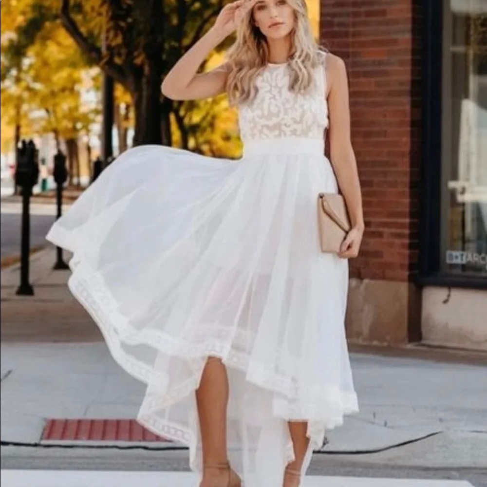 Ina white high low lace dress sz medium.